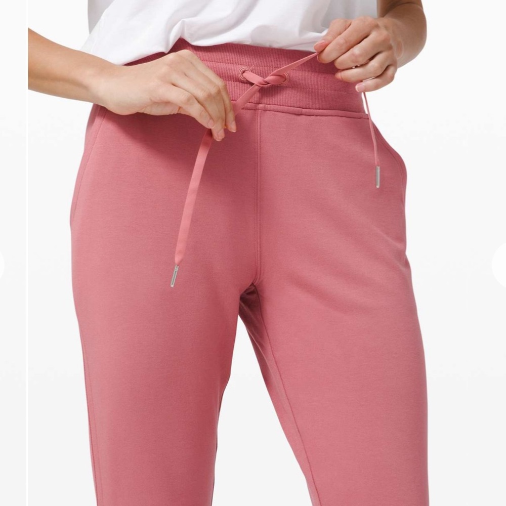 Lululemon Warm Down High Rise Jogger - Brier Rose - Picture 4 of 5
